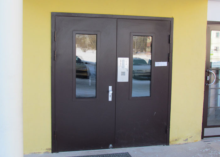 Välis-metalluksed Välis-metalluksed